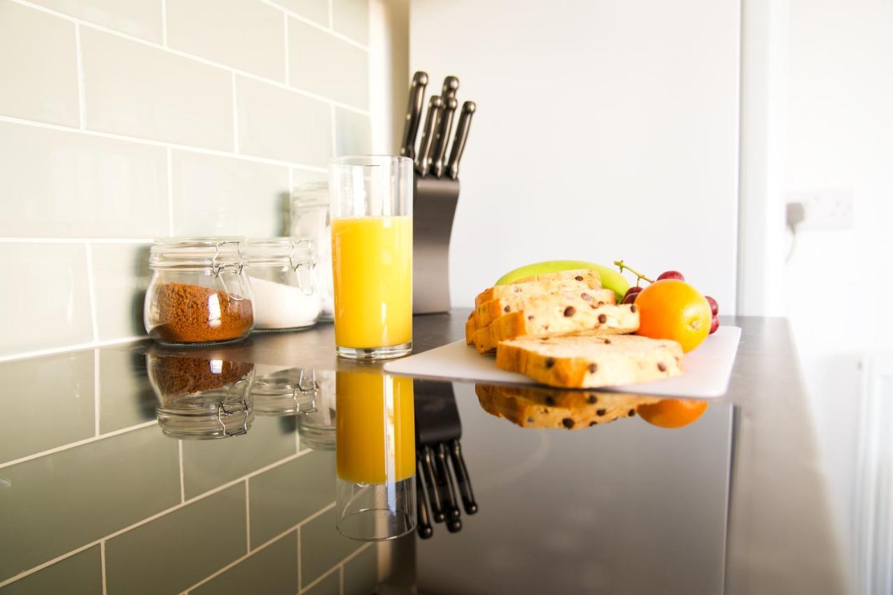 3Br-St Johns Hse-Free Parking-Workers-Kitchen-Wifi-Dog Friendly Apartment Doncaster Bagian luar foto