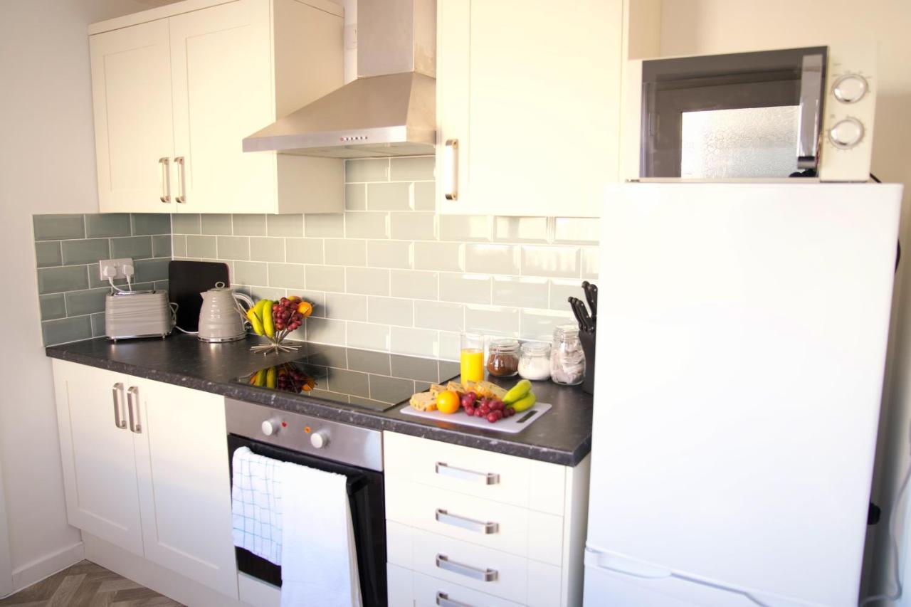 3Br-St Johns Hse-Free Parking-Workers-Kitchen-Wifi-Dog Friendly Apartment Doncaster Bagian luar foto