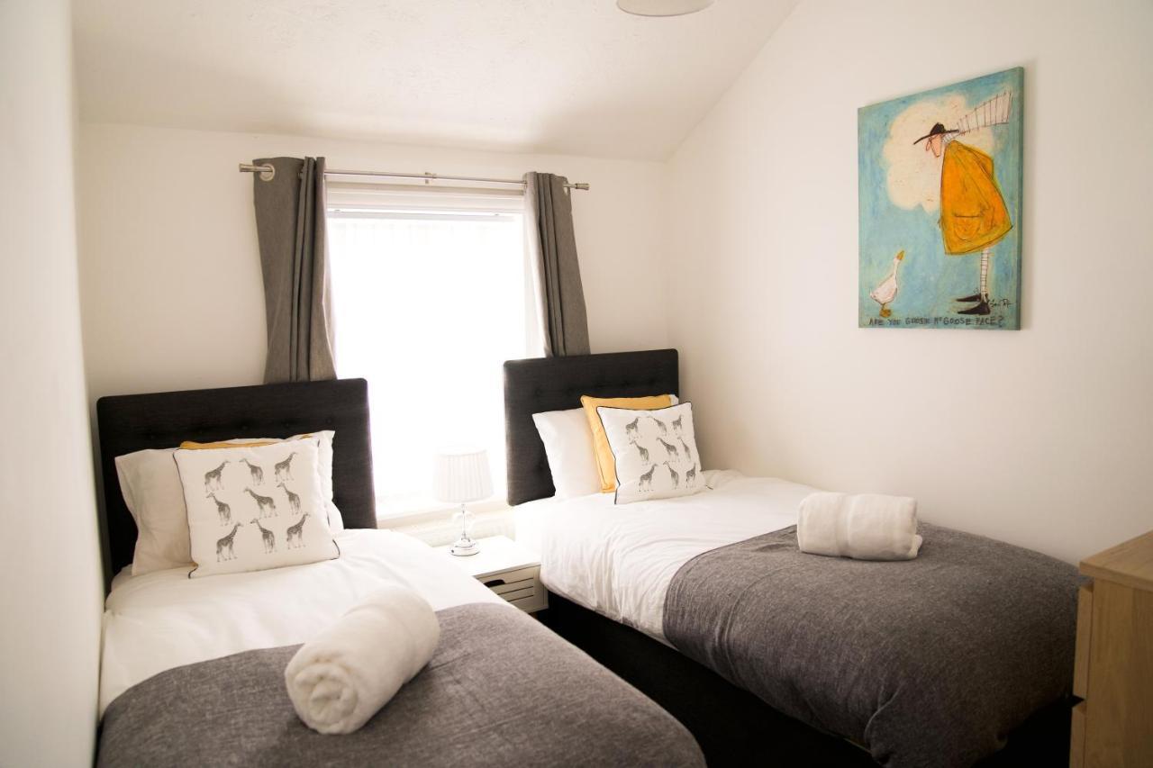 3Br-St Johns Hse-Free Parking-Workers-Kitchen-Wifi-Dog Friendly Apartment Doncaster Bagian luar foto