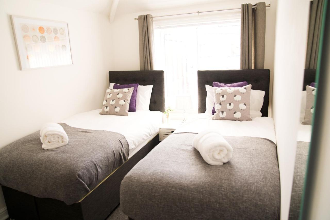3Br-St Johns Hse-Free Parking-Workers-Kitchen-Wifi-Dog Friendly Apartment Doncaster Bagian luar foto