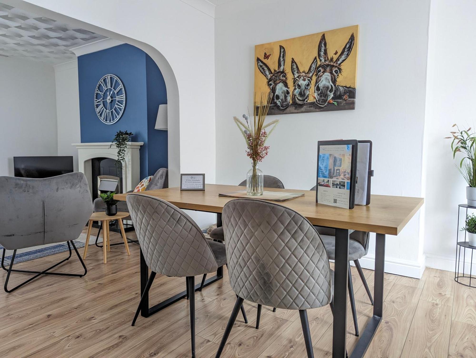 3Br-St Johns Hse-Free Parking-Workers-Kitchen-Wifi-Dog Friendly Apartment Doncaster Bagian luar foto