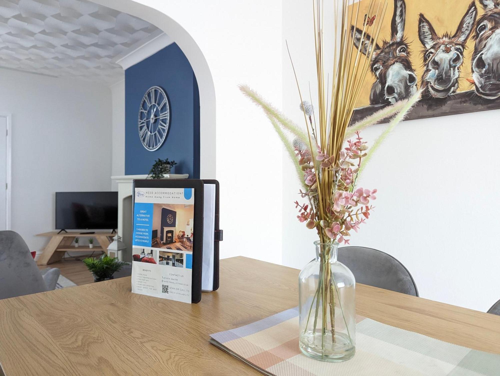 3Br-St Johns Hse-Free Parking-Workers-Kitchen-Wifi-Dog Friendly Apartment Doncaster Bagian luar foto